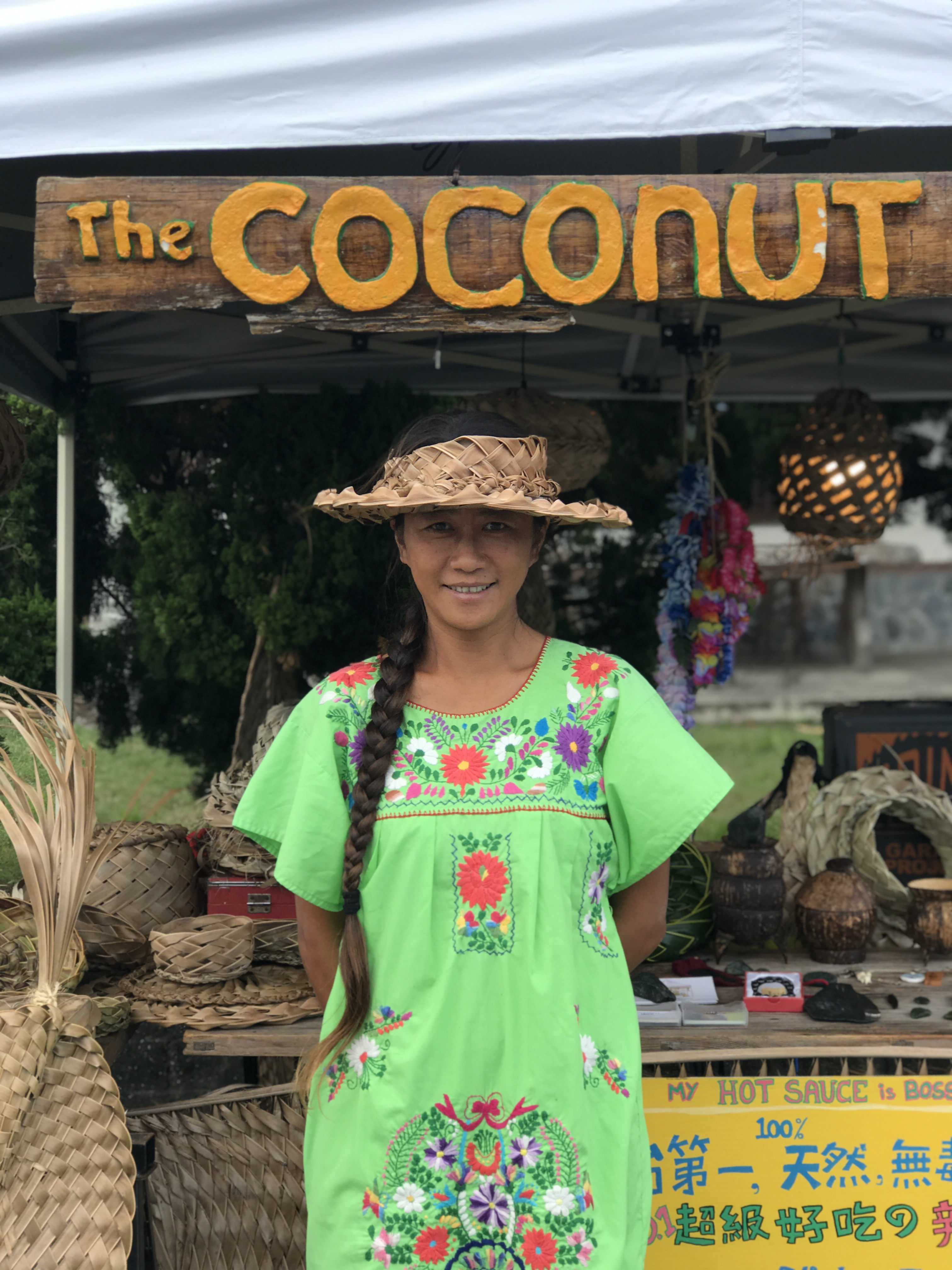 【The coconut woman 椰女郎】